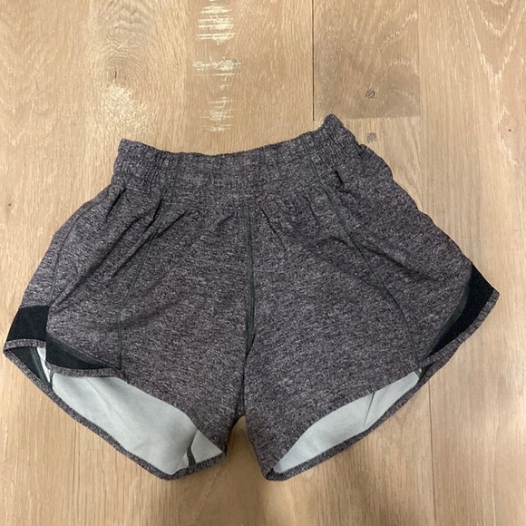 Lululemon shorts. grey - Picture 2 of 4